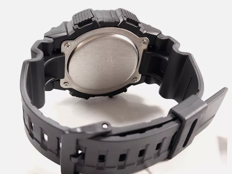ZEGAREK MĘSKI CASIO W-735H-1AVEF