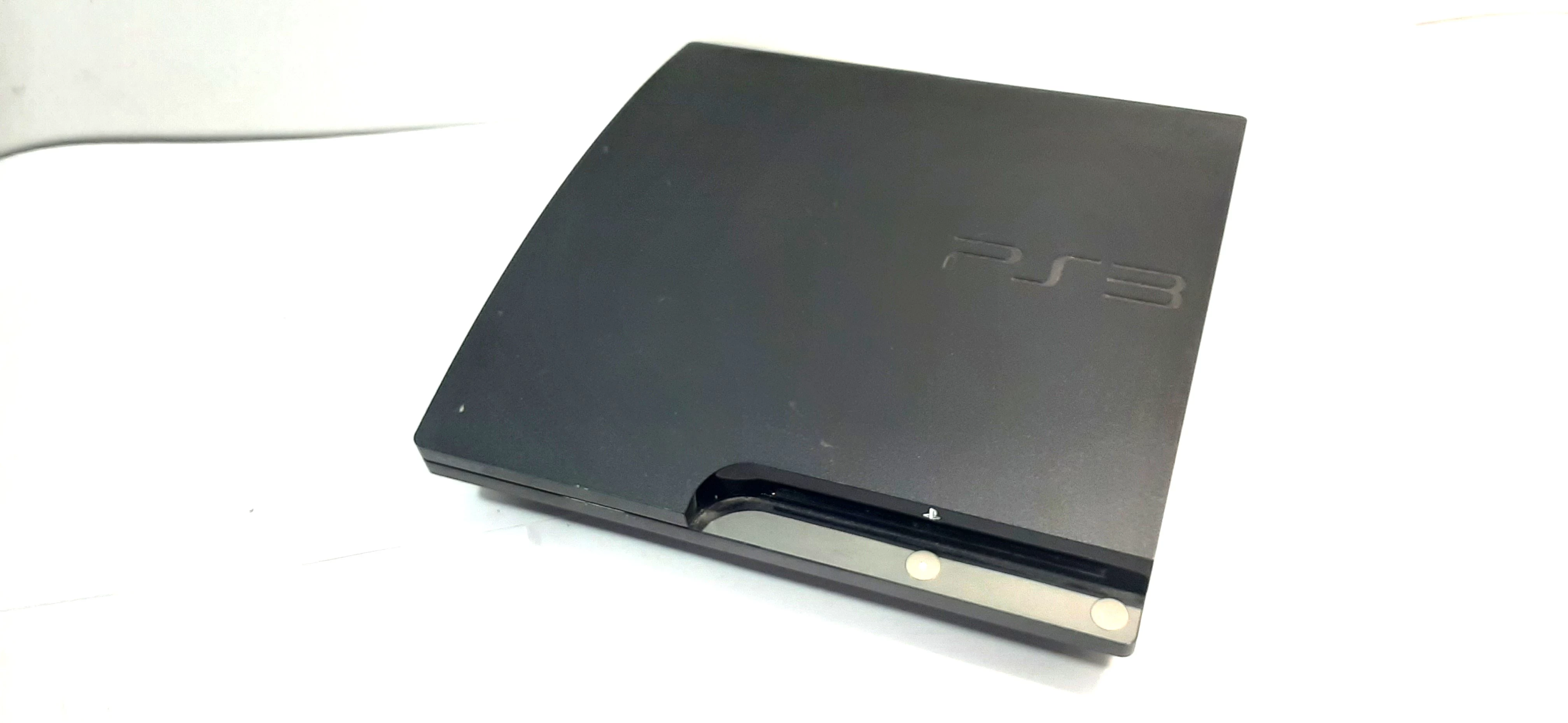 konsola-playstation-3-pad-okablowanie-6-gier-wersja-konsoli-3306-21