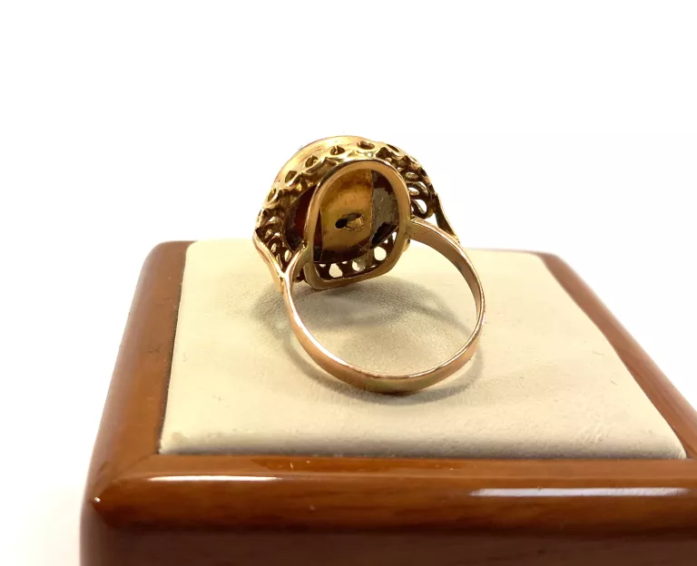 zloty-pierscionek-z-koralem-pr585-r16-stan-11323-253806