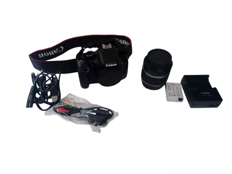 APARAT CANON EOS 550D