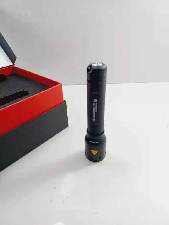 latarka-ledlenser-p5r-420-lumenow-ean-gtin-4058205020428