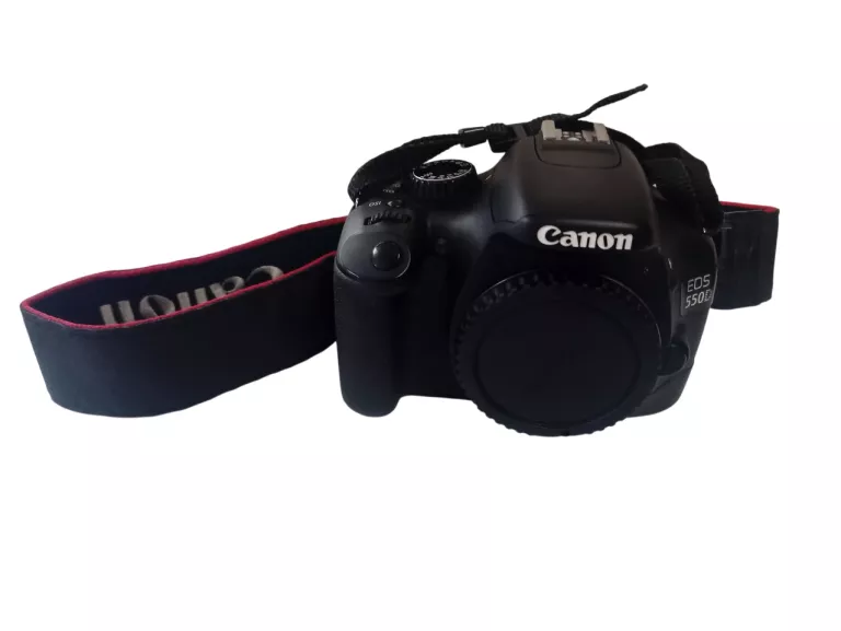 APARAT CANON EOS 550D