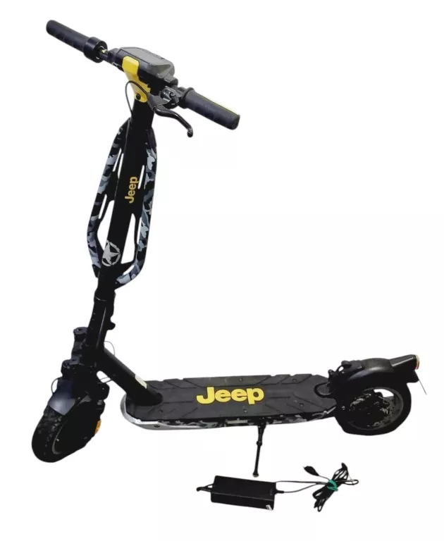 HULAJNOGA ELEKTRYCZNA JEEP 2XE URBAN CAMOU