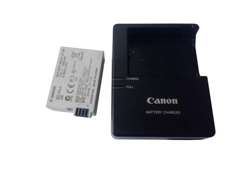 APARAT CANON EOS 550D
