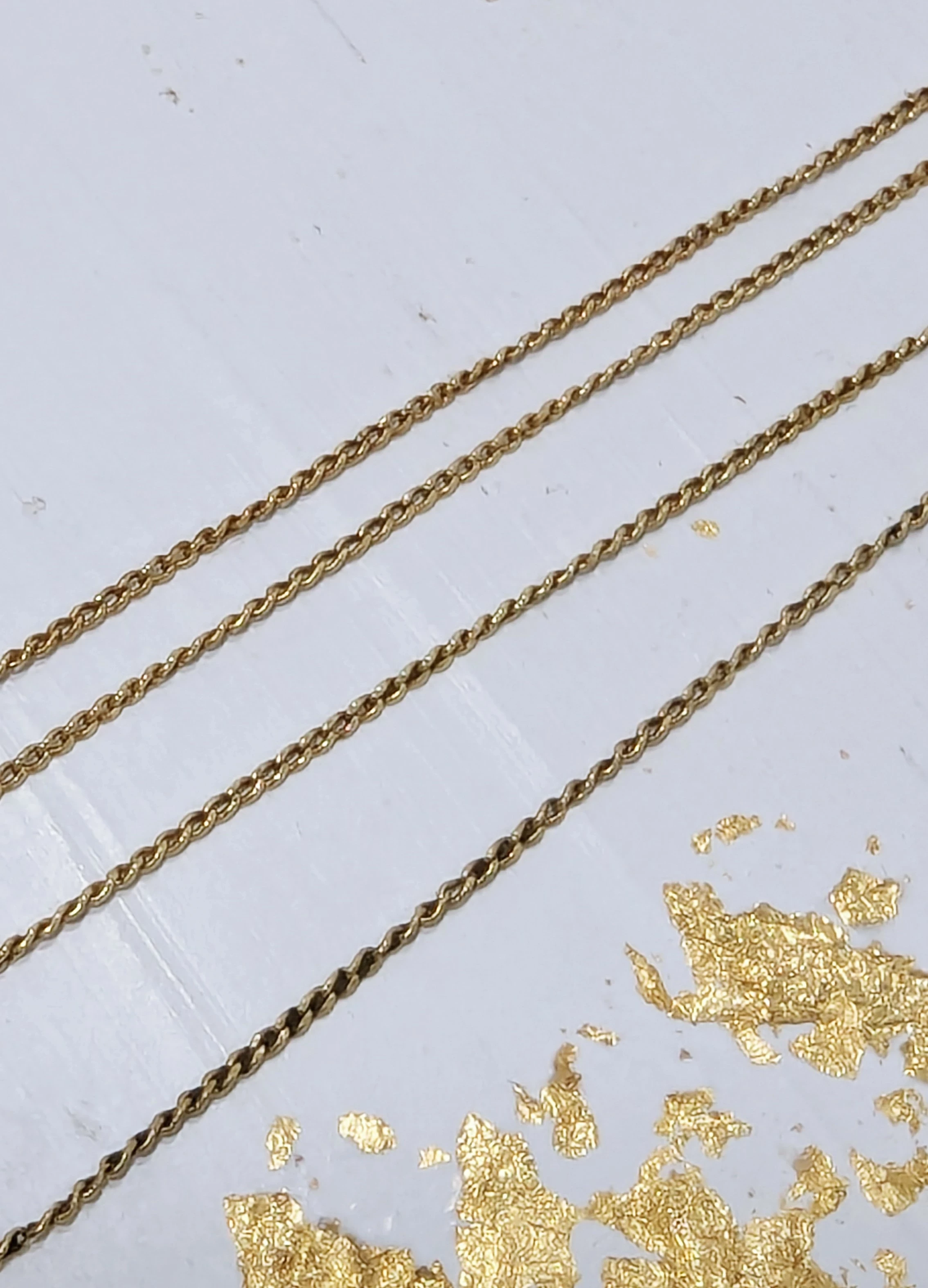 bardzo-dlugi-delikatny-lancuszek-585-198g-725-cm-rodzaj-2205-2