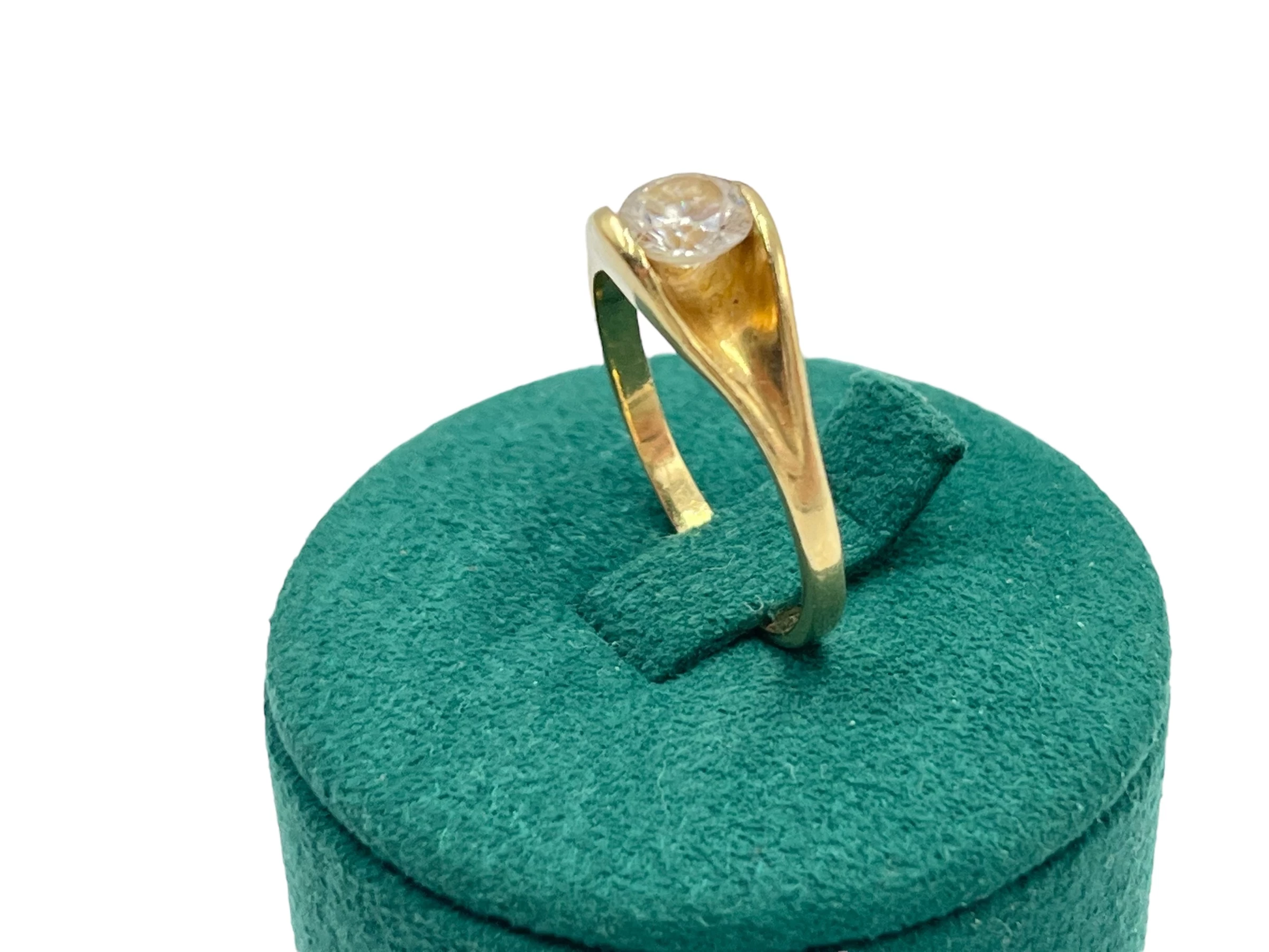 piekny-zloty-pierscionek-z-cyrkonia-p-585-wg-281-r13-solec-117-warszawa