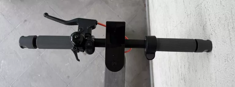 HULAJNOGA XIAOMI ELECTRIC SCOOTER 4 LITE (2ND GEN)