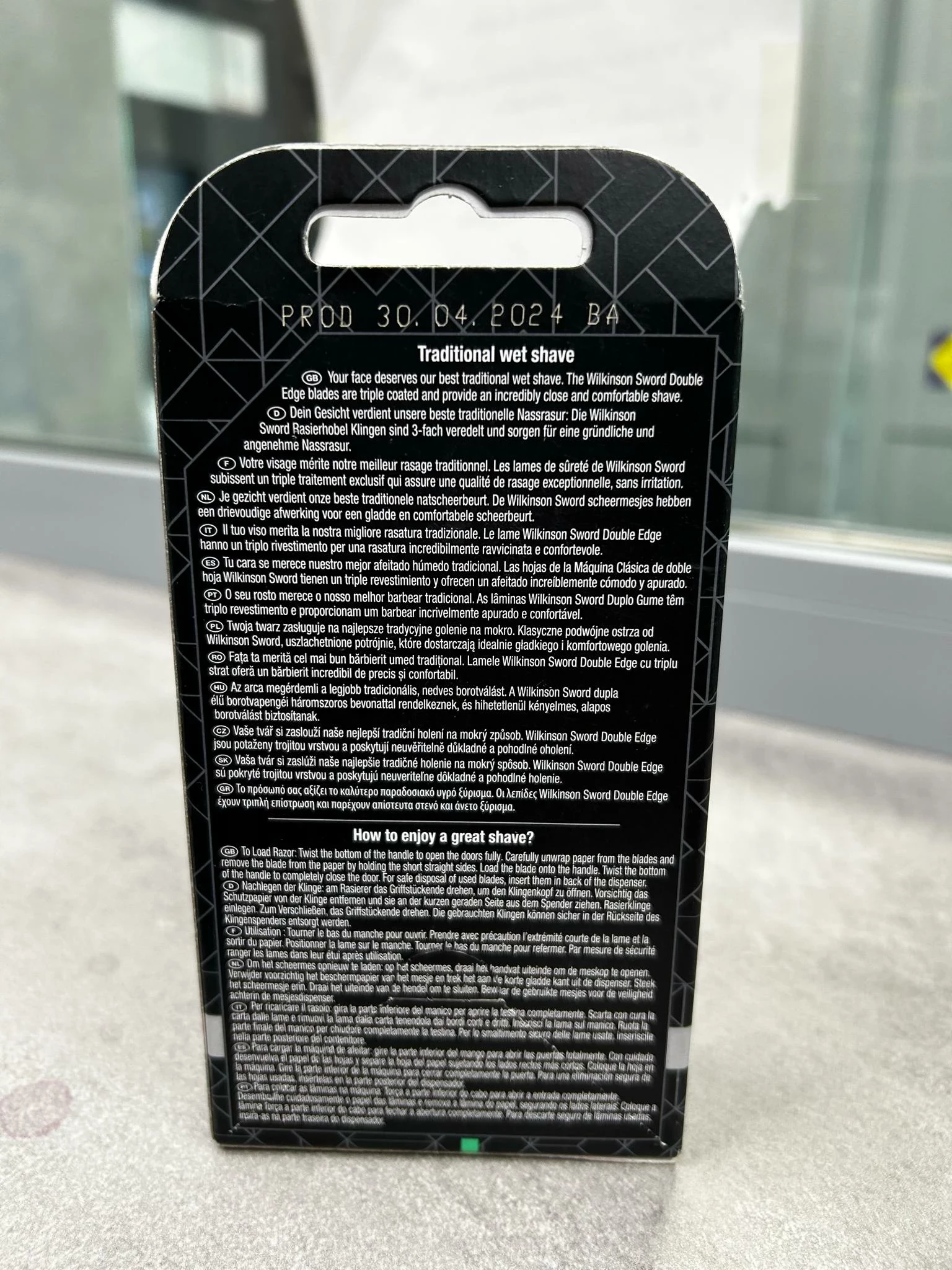 maszynka-na-zyletki-wilkinson-premium-ean-gtin-4027800239504