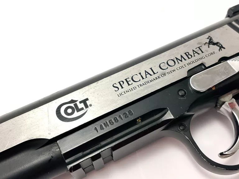 PISTOLET GAZOWY SPECIAL COMBAT COLT