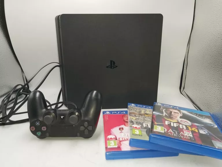 KONSOLA SONY PS4 1TB CUH-2116B + 3 GRY FIFA + PAD!!!