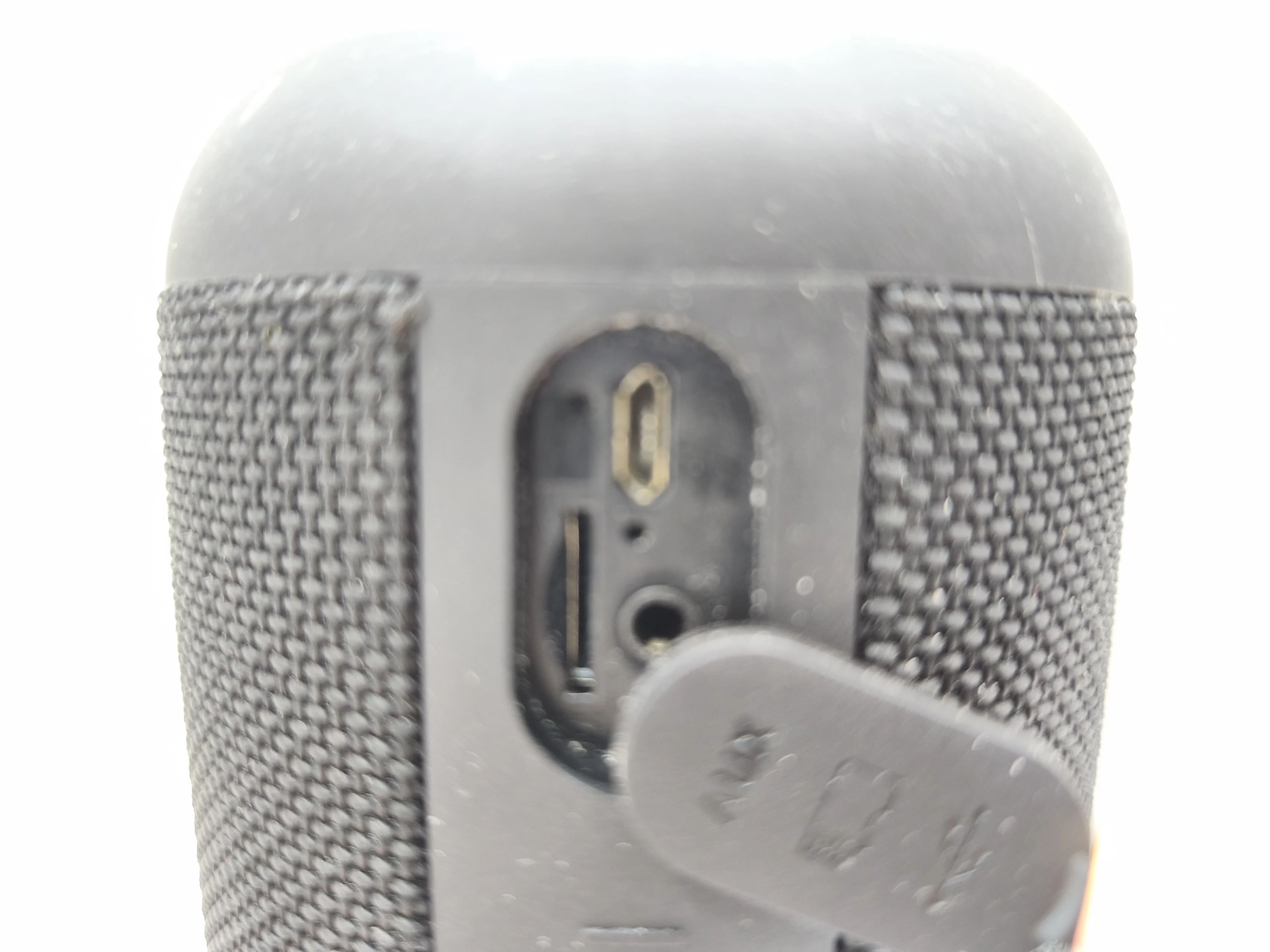 glosnik-trust-23549-stan-11323-2