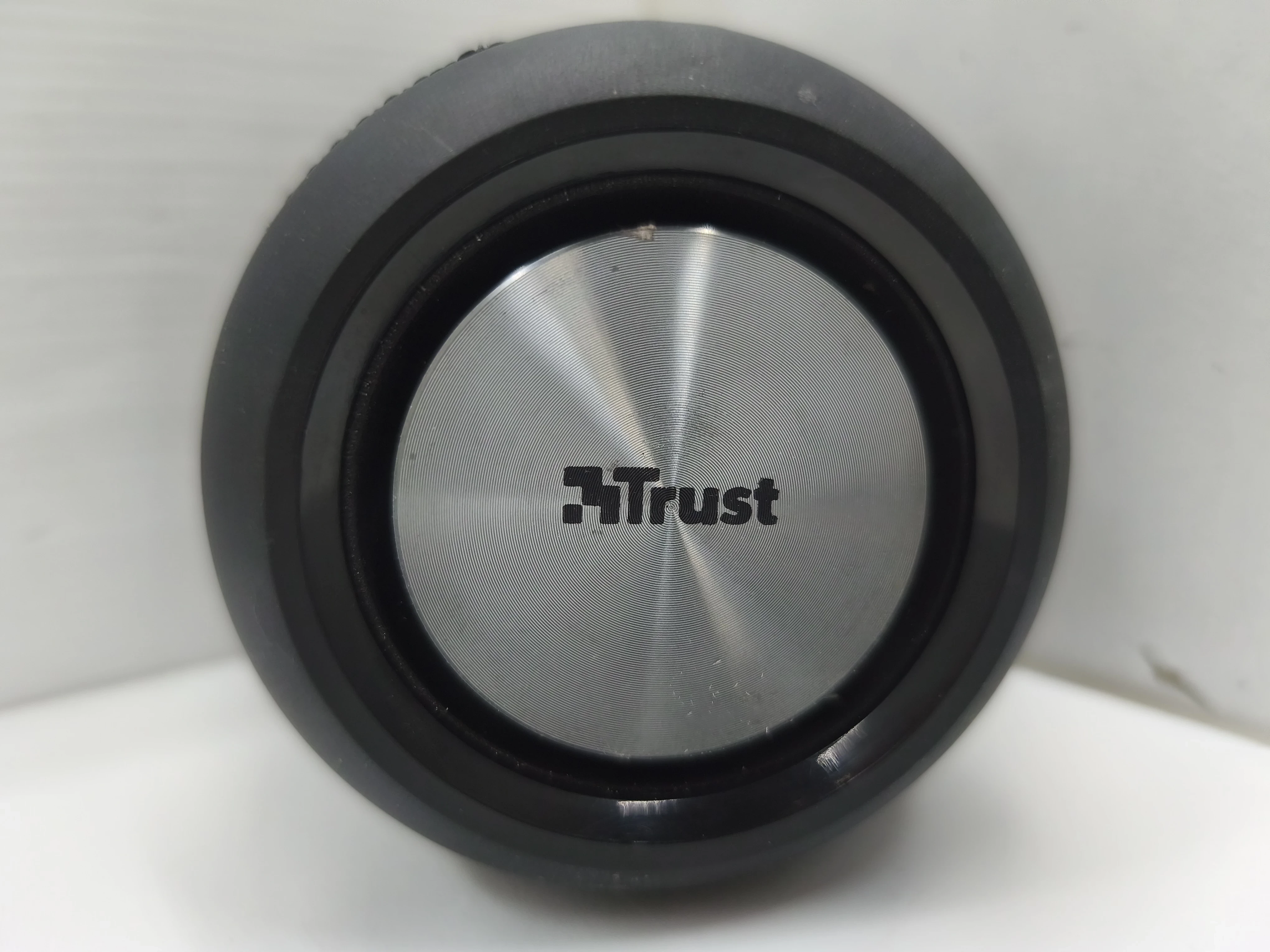 glosnik-trust-23549-zielony-rynek-18-sj-wloclawek