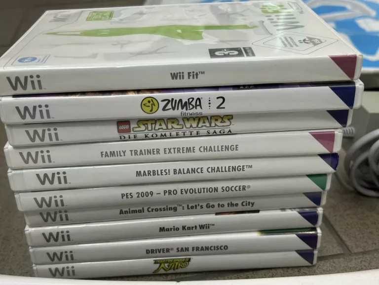 KONSOLA NINTENWO WII + AKCESORIA