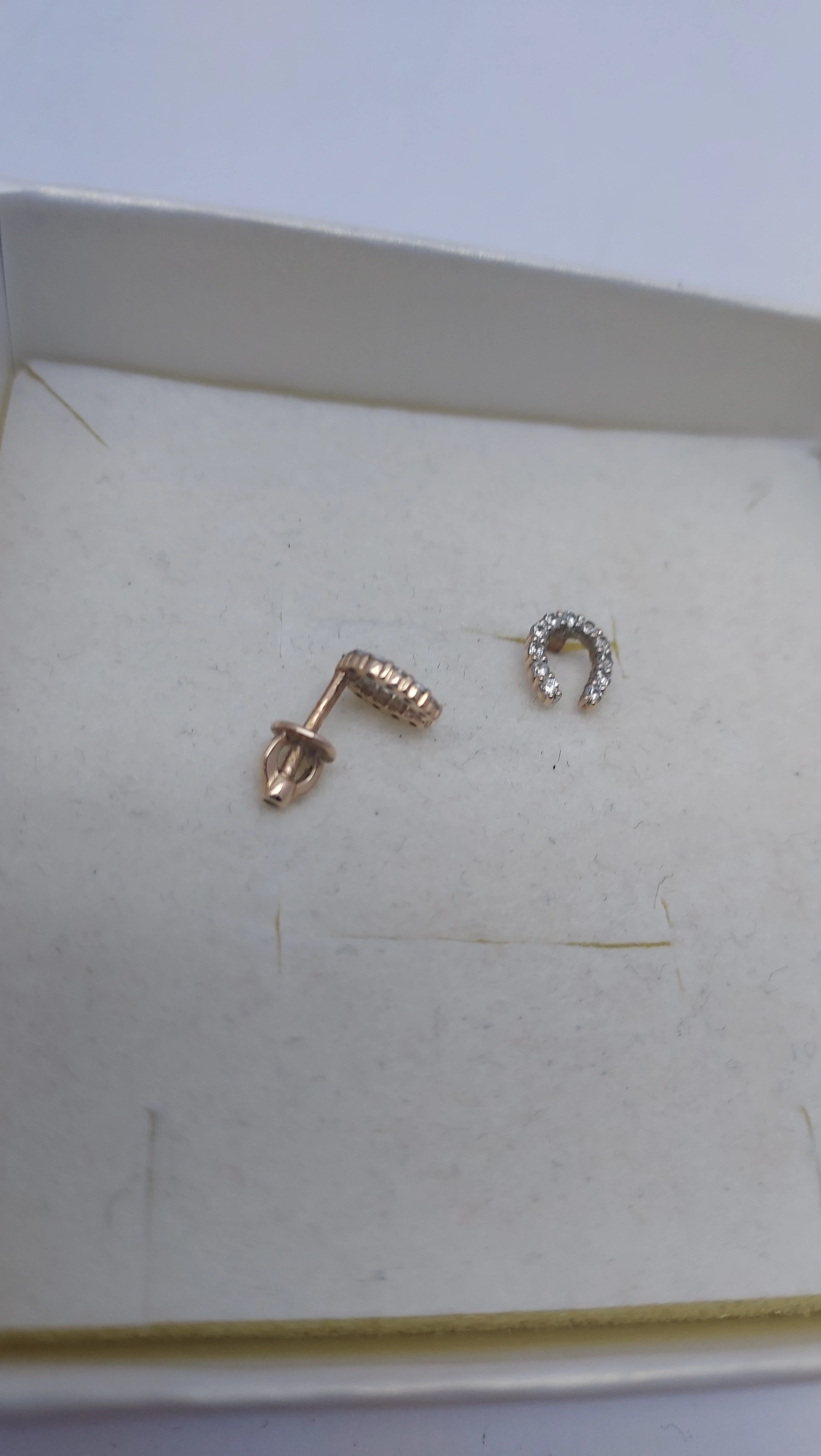 piekne-kolczyki-podkowki-091585-marka-226434-1704211