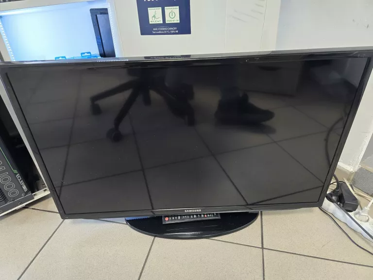 TELEWIZOR SAMSUNG UE32EH5000 + PILOT