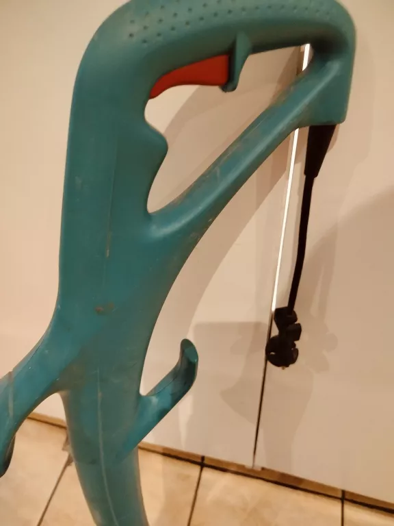 PODKASZARKA BOSCH ART 23 EASYTRIM