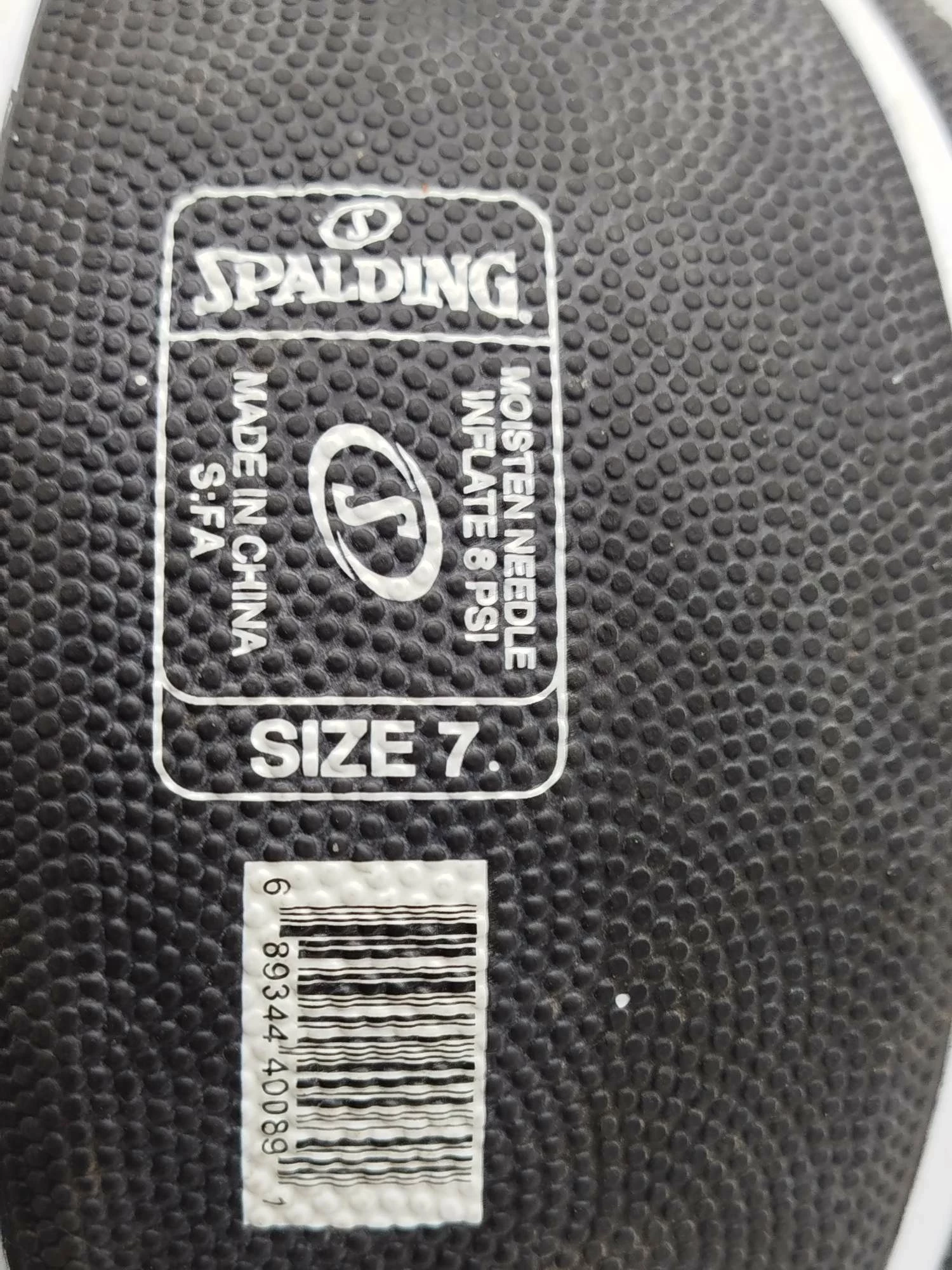 spalding-slam-dunk-black-pilka-do-koszykowki-rozmiar-7-ean-gtin-689344419299