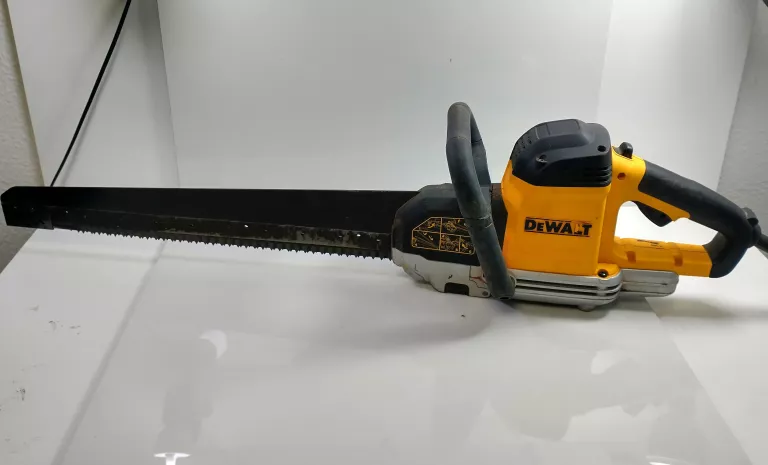 PIŁA ALIGATOR DWE398 DEWALT