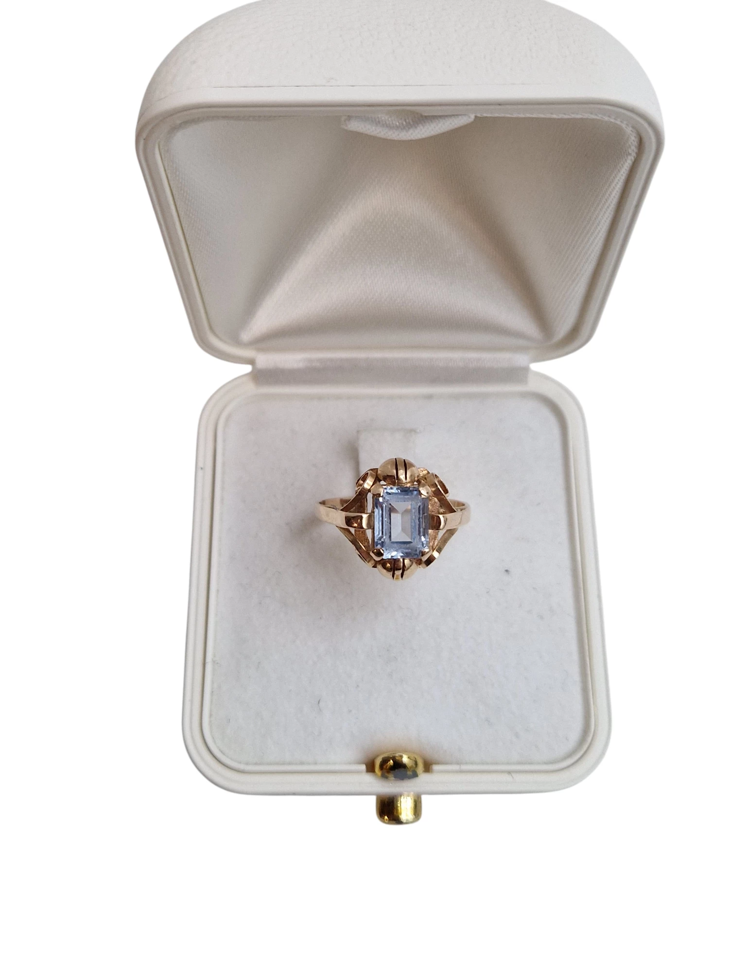 zloty-pierscionek-301g-585-r17-stan-11323-2