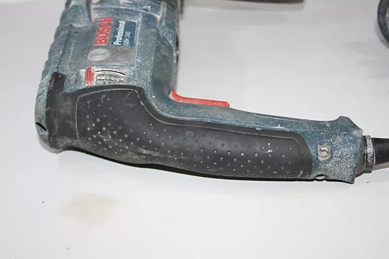 MŁOTOWIERTARKA BOSCH GBH 240