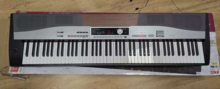 PIANINO CYFROWE FAME SP-5100 KOMPLET