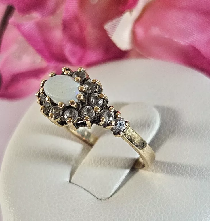 zloty-pierscionek-z-bialym-oczkiem-232gr-585pr-rodzaj-2205-16