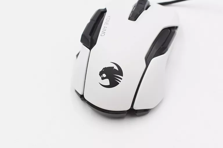 MYSZ OPTYCZNA PRZEWODOWA ROCCAT KONE AIMO BIAŁA ROC11820WE