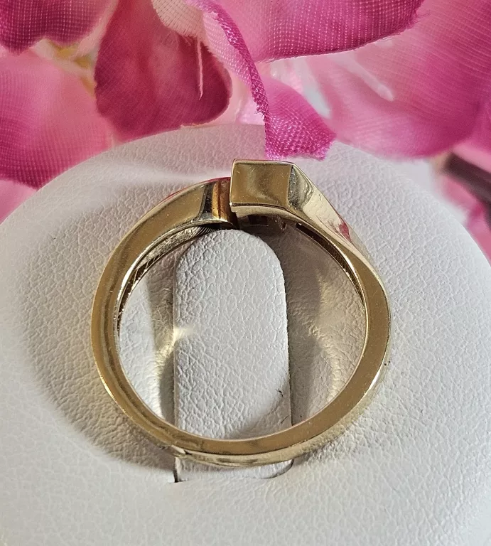 zloty-pierscionek-308gr-585pr-kamien-17088-128