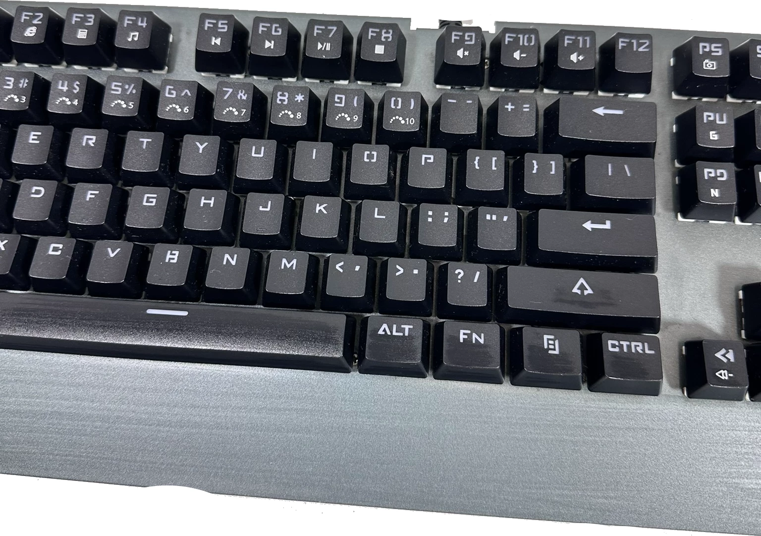 klawiatura-mechaniczna-mad-dog-gk900-rgb-outemu-brown-interfejs-1247-1