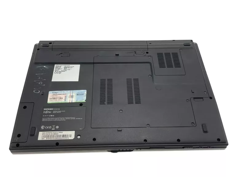 LAPTOP FUJITSU SIEMENS ESPRIMO V6535 15,4" INTEL CELERON T300 1/150GB HDD