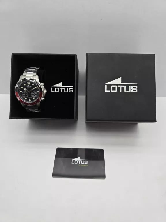 ZEGAREK MĘSKI LOTUS ZE STALI NIERDZEWNEJ SREBRNY LOTUS CLASSIC UL18800