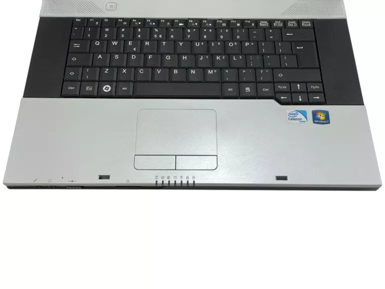 LAPTOP FUJITSU SIEMENS ESPRIMO V6535 15,4" INTEL CELERON T300 1/150GB HDD