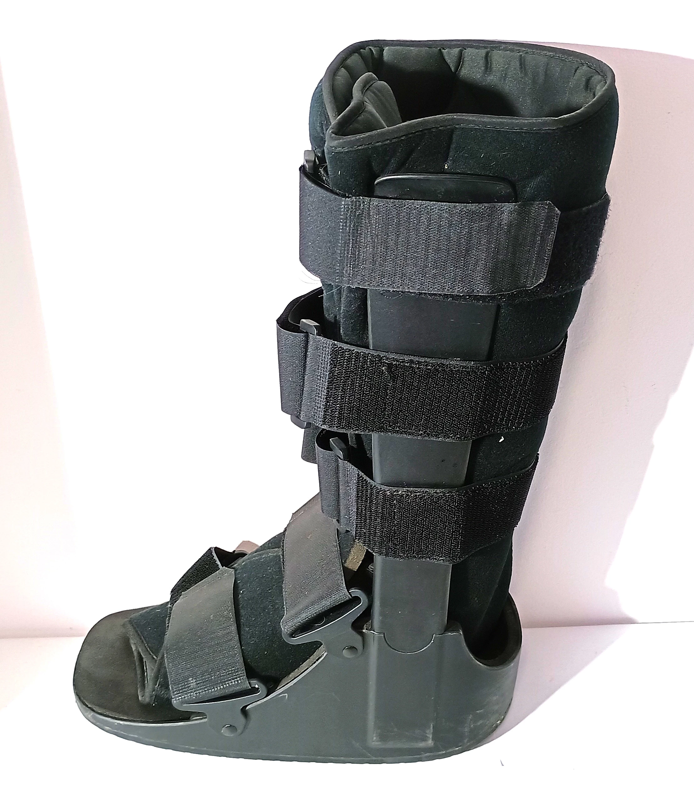 orteza-stawu-skokowego-stopa-i-stabilizator-kostki-ean-gtin-4005800325243