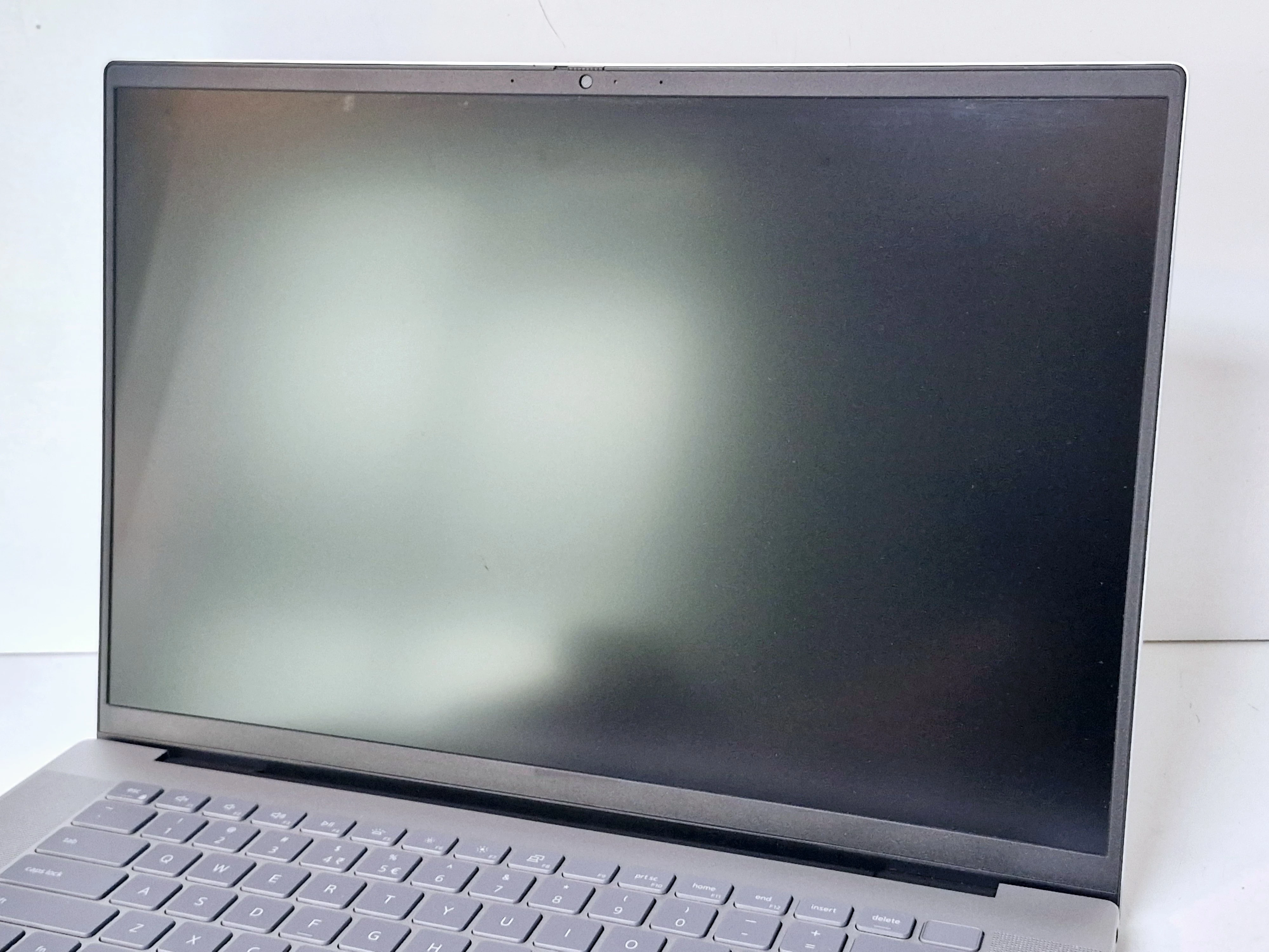 laptop-dell-inspiron-16-5630-intel-i7-1360p-16gb-ram-ssd-512gb-typ-dysku-twardego-128550-2