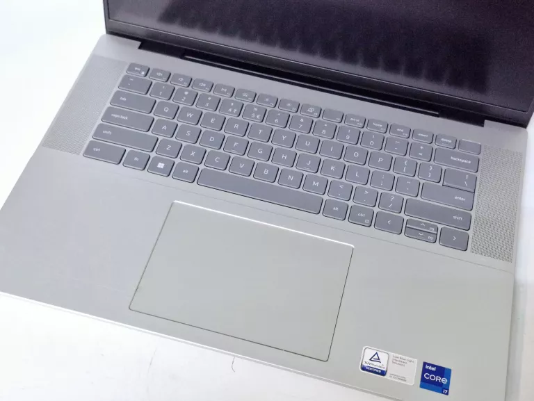 laptop-dell-inspiron-16-5630-intel-i7-1360p-16gb-ram-ssd-512gb-kod-producenta-inspiron-5630-7303