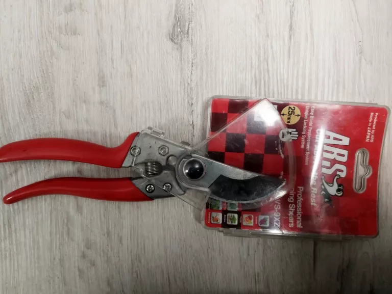 SEKATOR OGRODOWY VS-9XZ JAK N