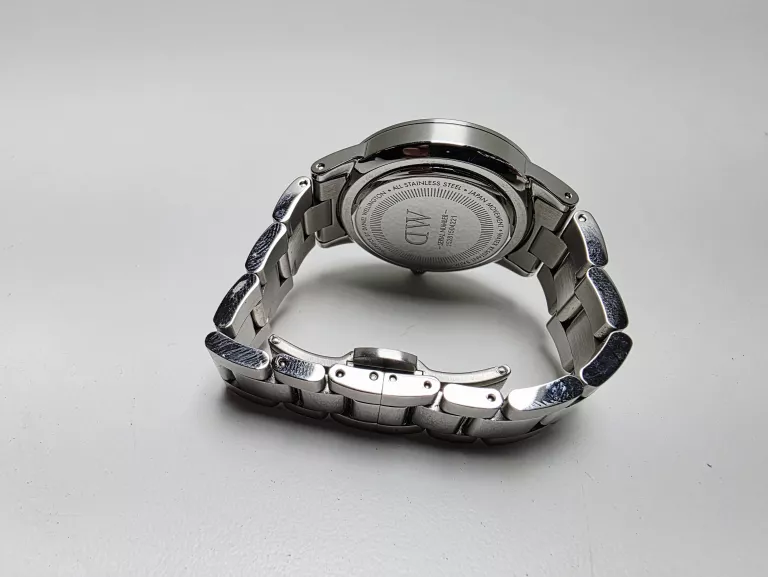 DANIEL WELLINGTON ICONIC LINK SILVER 36
