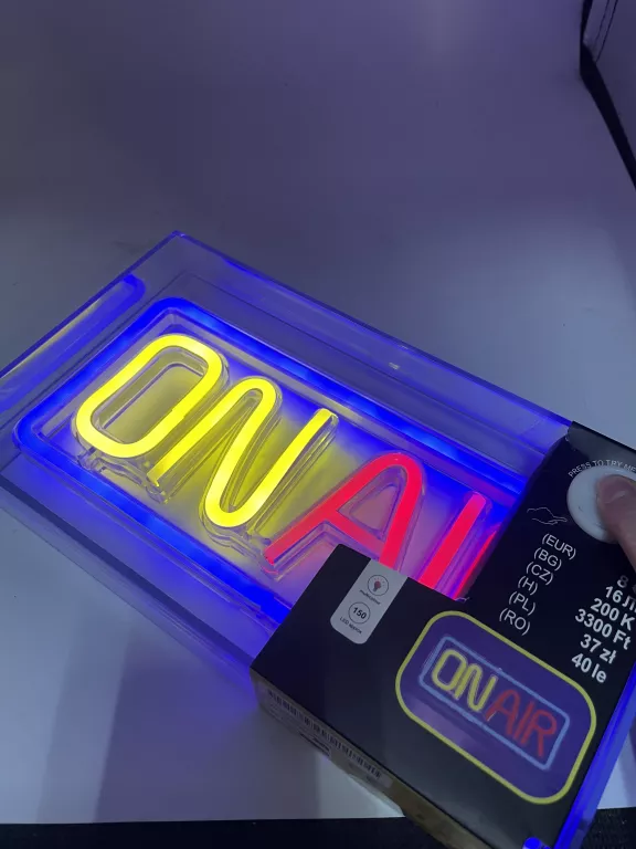 LED NAPIS ON AIR