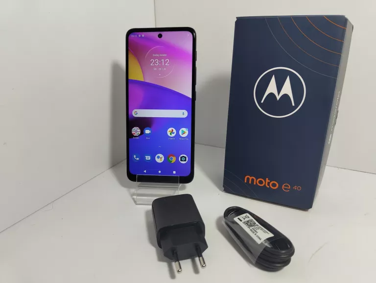 TELEFON MOTOROLA MOTO E40 4/64GB