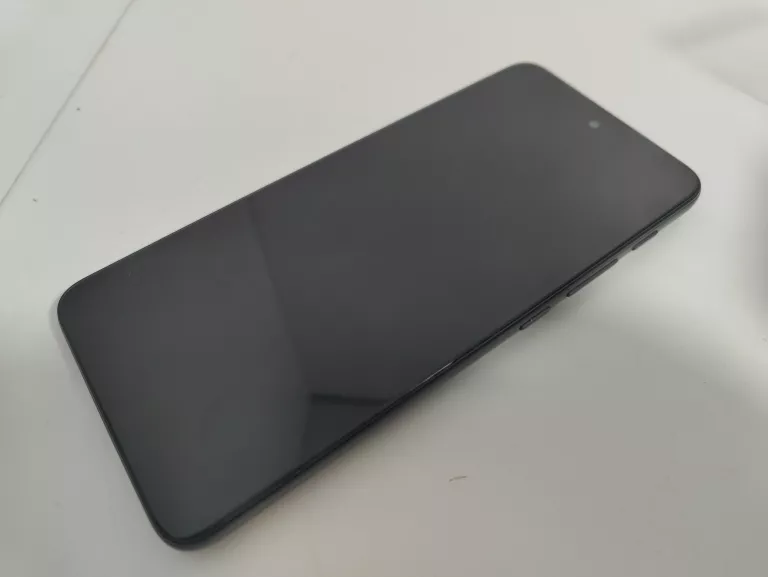 TELEFON MOTOROLA MOTO E40 4/64GB
