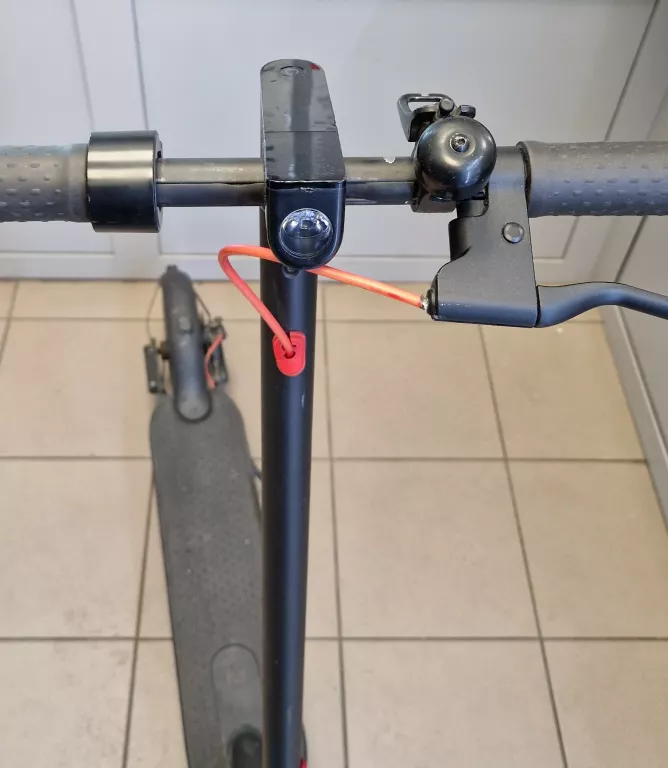 HULAJNOGA ELEKTRYCZNA XIAOMI M365 PRO 300 W
