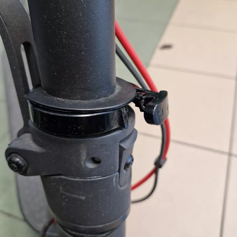 HULAJNOGA ELEKTRYCZNA XIAOMI M365 PRO 300 W