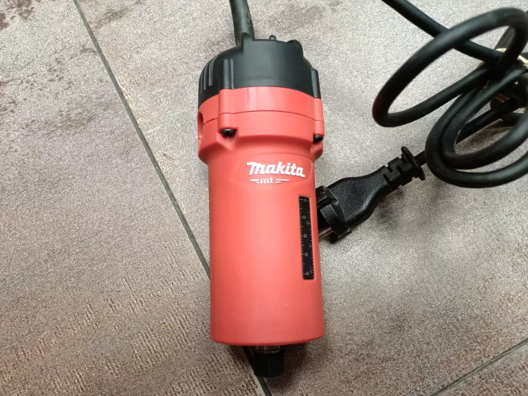 FREZARKA MAKITA M3700 530W + AKCESORIA