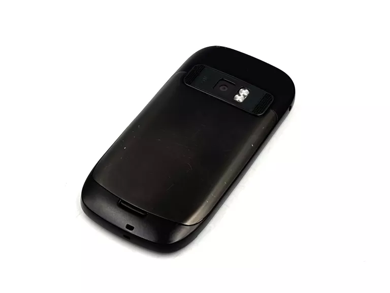 NOKIA C7-00 RM-675 3G 256MB/8GB CZARNY B/S + ŁADOWARKA