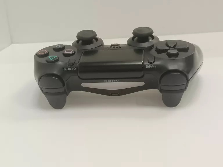KONSOLA PS4 500GB CUH-1216A 500GB + 1 PAD, 1 GRA, KABLE