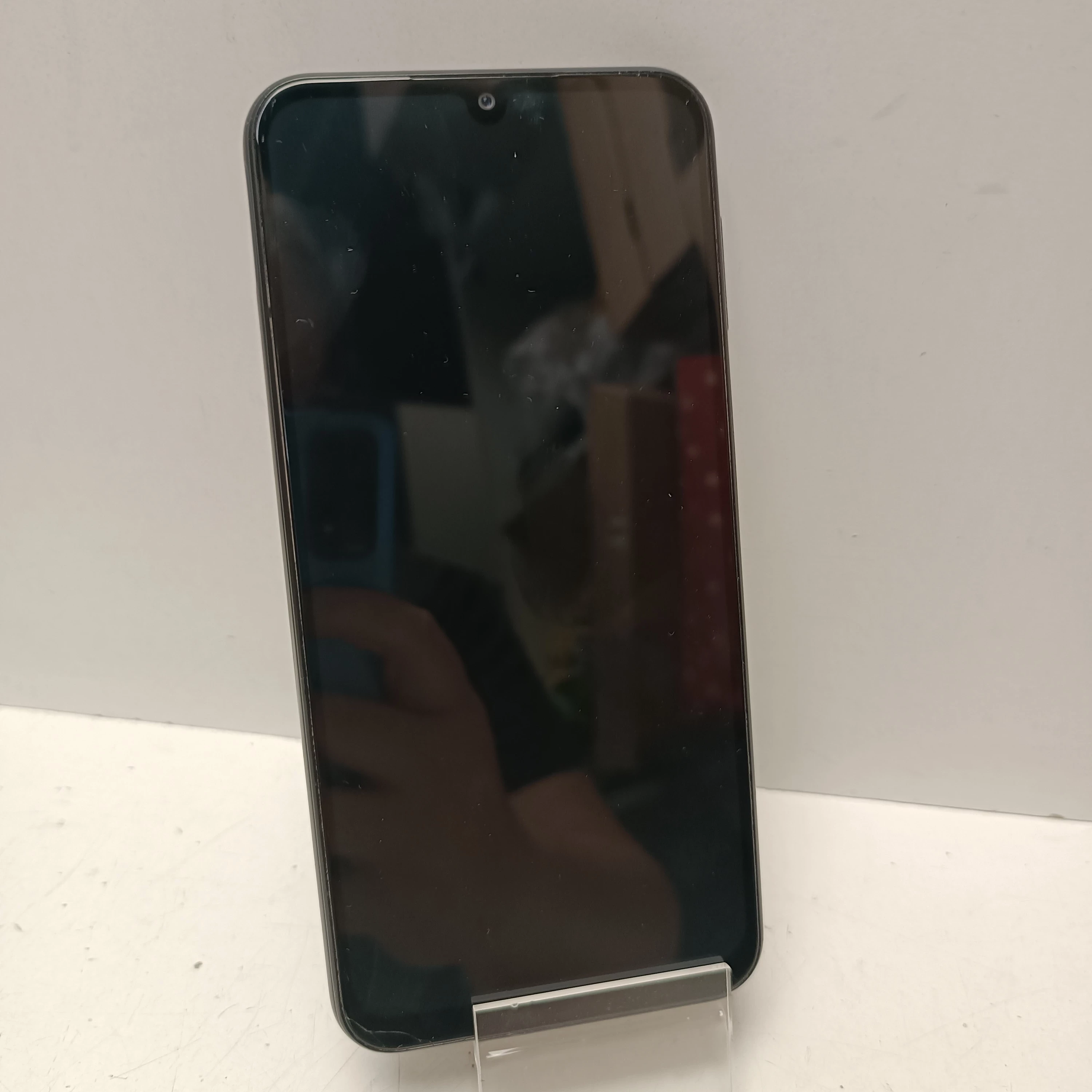 telefon-samsung-galaxu-m34-5g-zbity-rog-system-operacyjny-4388-1