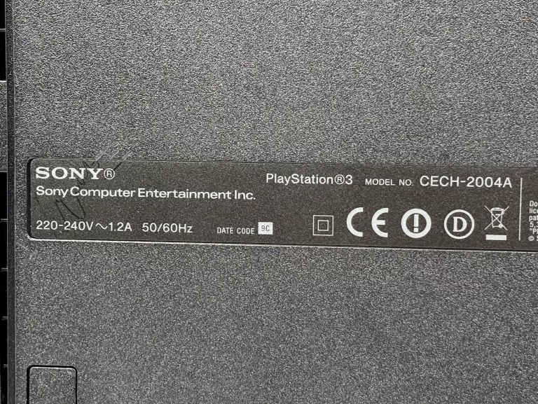 KONSOLA SONY PLAYSTATION 3 SLIM 160GB CECH-2004A PS3 + PAD