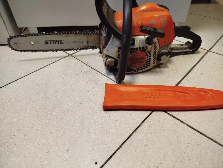 PIŁA SPALINOWA STIHL MS181/C