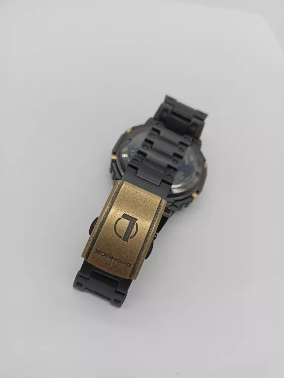 ZEGAREK G-SHOCK LEAGUE OF LEGENDS 5691 GM-B2100LL-1AER