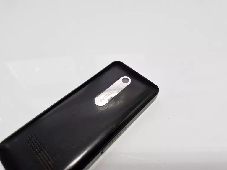 NOKIA 301 KLASYCZNY TELEFON NA GUZIKI